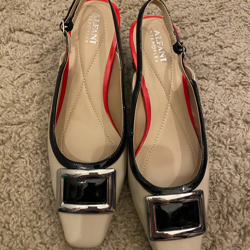 Alfani Women's Black and Cream Flats with Silver Buckle